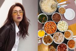 Tăng Thanh Hà trổ tài ngâm nếp nấu xôi, nhìn loạt món ăn kèm mà choáng váng