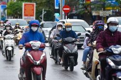 Thời tiết hôm nay: Không khí lạnh khiến nhiệt độ Bắc Bộ giảm, Nam Bộ có mưa dông