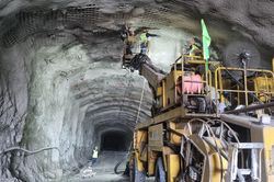 Đào thông hầm dài thứ 2 cao tốc Quảng Ngãi - Hoài Nhơn vào cuối năm