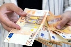 Cảnh báo hậu quả mất quyền kiểm soát chính sách tiền tệ, Ba Lan nêu điều kiện gia nhập Eurozone