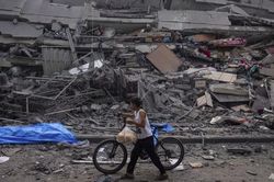 Người dân Gaza sợ hãi và không biết chạy đi đâu trước chiến dịch tấn công sắp tới của Israel