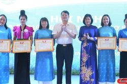 Tiếp tục đẩy mạnh công tác phụ nữ trong tình hình mới