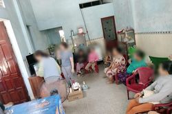 Quảng Ngãi: 'Nữ quái' lừa bán sữa lậu cho hàng chục người già