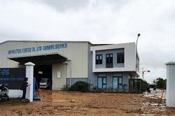 Doanh nghiệp bất an vì liên tục bị nước, đất đá 'tấn công'