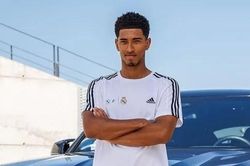 Jude Bellingham được Real Madrid tặng xe BMW