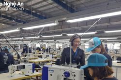 Rút ngắn thời gian xử lý thủ tục hành chính là yếu tố giúp lọt tốp đầu DDCI ở Nghệ An