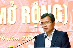 Bí thư Tỉnh ủy Hồ Văn Niên: Quyết tâm hoàn thành các chỉ tiêu, nhiệm vụ năm 2023
