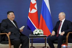 Ông Kim Jong Un gửi thư cho Tổng thống Vladimir Putin, chúc chiến thắng 'chủ nghĩa bá quyền'