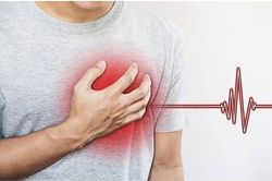Cứu người đàn ông 'cận kề cái chết'