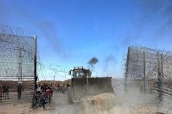 Tình báo Mỹ: Giới lãnh đạo Iran bất ngờ trước quy mô Hamas tấn công Israel