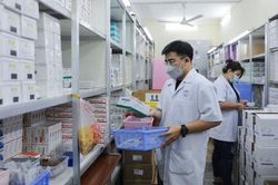 Bộ Y tế gia hạn số đăng ký thêm 1.017 thuốc, bao gồm cả thuốc điều trị ung thư