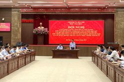 Hà Nội xem xét kế hoạch luân chuyển, điều động cán bộ định kỳ 6 tháng 1 đợt