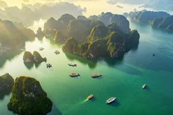 Vịnh Hạ Long được Tạp chí Forbes gọi tên trong Top 24 điểm du lịch tuyệt nhất thế giới 2024