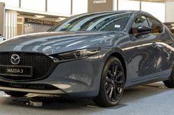 Cận cảnh Mazda 3 2023 vừa ra mắt tại Malaysia, giá từ 807 triệu đồng