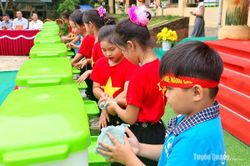 Hàm Yên gần 600 học sinh dân tộc thiểu số hưởng ứng rửa tay bằng xà phòng