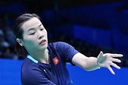 Thùy Linh kiên cường trước cựu số 2 thế giới dù dính chấn thương