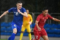 Tuyển Việt Nam không có cú sút nào trước Uzbekistan