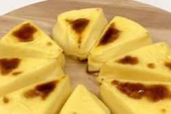 Món ngon cuối tuần: Cách làm bánh sữa tươi nướng mềm ngon núng nính