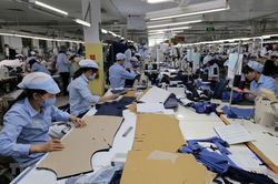 Bình Dương: Nhiều ngành hàng chủ lực tăng tốc sản xuất, xuất khẩu