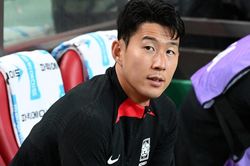 Son Heung Min gặp vấn đề sức khỏe, vẫn khát khao mong ra sân đối đầu ĐT Việt Nam