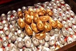 Bạc thời xưa nhiều vô kể, vì sao giờ chỉ xuất hiện trong cửa hàng?