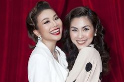 Thanh Hằng xúc động khi nhận quà cưới và thư tay từ Tăng Thanh Hà