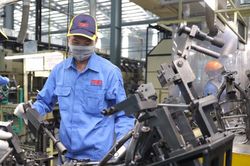 'Cú lội ngược dòng' ngoạn mục trong thu hút FDI