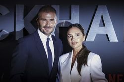 Biểu tượng Beckham và 'gánh xiếc' MU