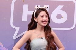 Phong cách thời trang được khen của Chi Pu khi tham gia chương trình giải trí Trung Quốc