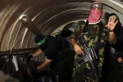 Rộ tin Israel hoãn tấn công trên bộ vào Dải Gaza vì thời tiết xấu