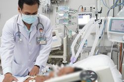 Thông tin mới về ca ngộ độc sữa ở Tiền Giang chuyển lên Tp.HCM cấp cứu