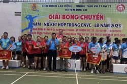 Xã Ia Din vô địch giải bóng chuyền nam nữ kết hợp trong công nhân viên chức, lao động Đức Cơ