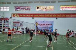 Mang Yang: Khai mạc Giải bóng chuyền nữ lần thứ V