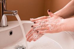 Ngày Rửa tay thế giới 2023: Những bàn tay sạch trong tầm với