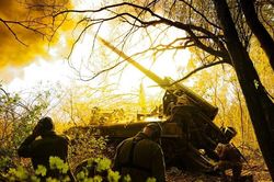 Nga ồ ạt phóng hỏa lực, san phẳng nhiều công sự của Ukraine