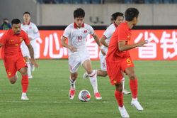 HLV Troussier thử nghiệm những gì?