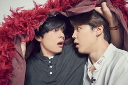 V và Jimin của BTS dự định nhập ngũ trong năm nay