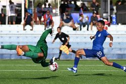 Tin nóng thể thao tối 17/10: Đội Đông Nam Á đầu tiên vượt qua vòng loại thứ nhất World Cup, Messi giành Bóng vàng
