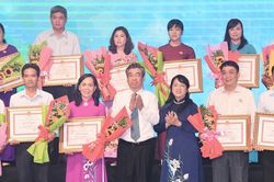 TPHCM vinh danh 15 nông dân, 24 sản phẩm nông nghiệp tiêu biểu năm 2023
