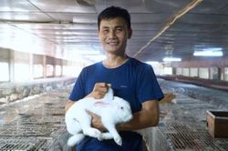 Nuôi con vật 'khó tính', chàng trai miền núi kiếm 200 triệu đồng mỗi năm