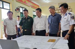 2 tàu câu mực ở Quảng Nam bị chìm trên biển, 15 ngư dân mất tích