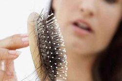 'Bí kíp' giúp tóc chắc khỏe, giảm gãy rụng