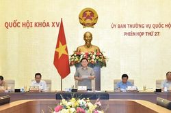 Bế mạc phiên họp thứ 27 Ủy ban Thường vụ Quốc hội