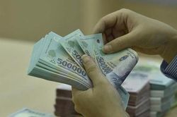 Dòng tiền vẫn nằm chờ tại ngân hàng để 'nghe ngóng'?