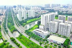 Thị trường bất động sản: Cơ hội nhiều hơn thách thức