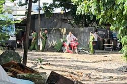 Đi bẫy chim, phát hiện bộ xương người trong bãi đất trống