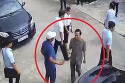 Phó giám đốc sở ở Ninh Bình xưng 'mày, tao' tới nhà xin lỗi dân