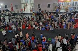 Hàng ngàn hộ dân khu đô thị Thanh Hà thiếu nước, Bí thư Thành ủy Hà Nội chỉ đạo khẩn
