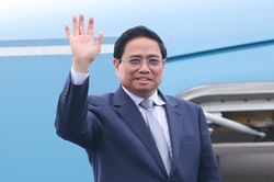 Thủ tướng Phạm Minh Chính lên đường thăm Ả-rập Xê-út