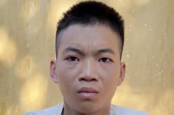 Tài xế xe máy có nồng độ cồn, tông thẳng vào CSGT